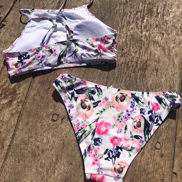 Swim set!! - Picture 2 of 4